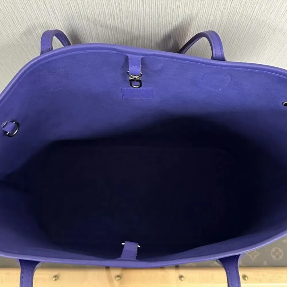 Louis Vuitton Women Pre-Loved Bag Very Good Condition